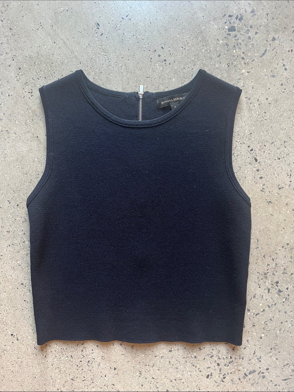 Banana Republic Navy Sleeveless Top with Back Zipper NWOT